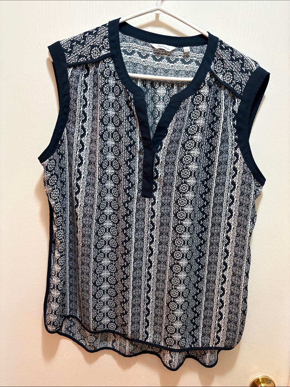 Sleeveless Navy and White Printed Blouse